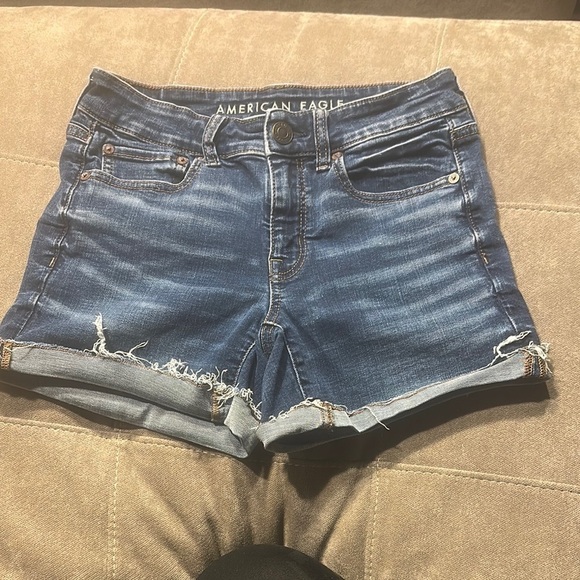 American Eagle Outfitters Blue High-Waisted Jean Shorts - Picture 1 of 5